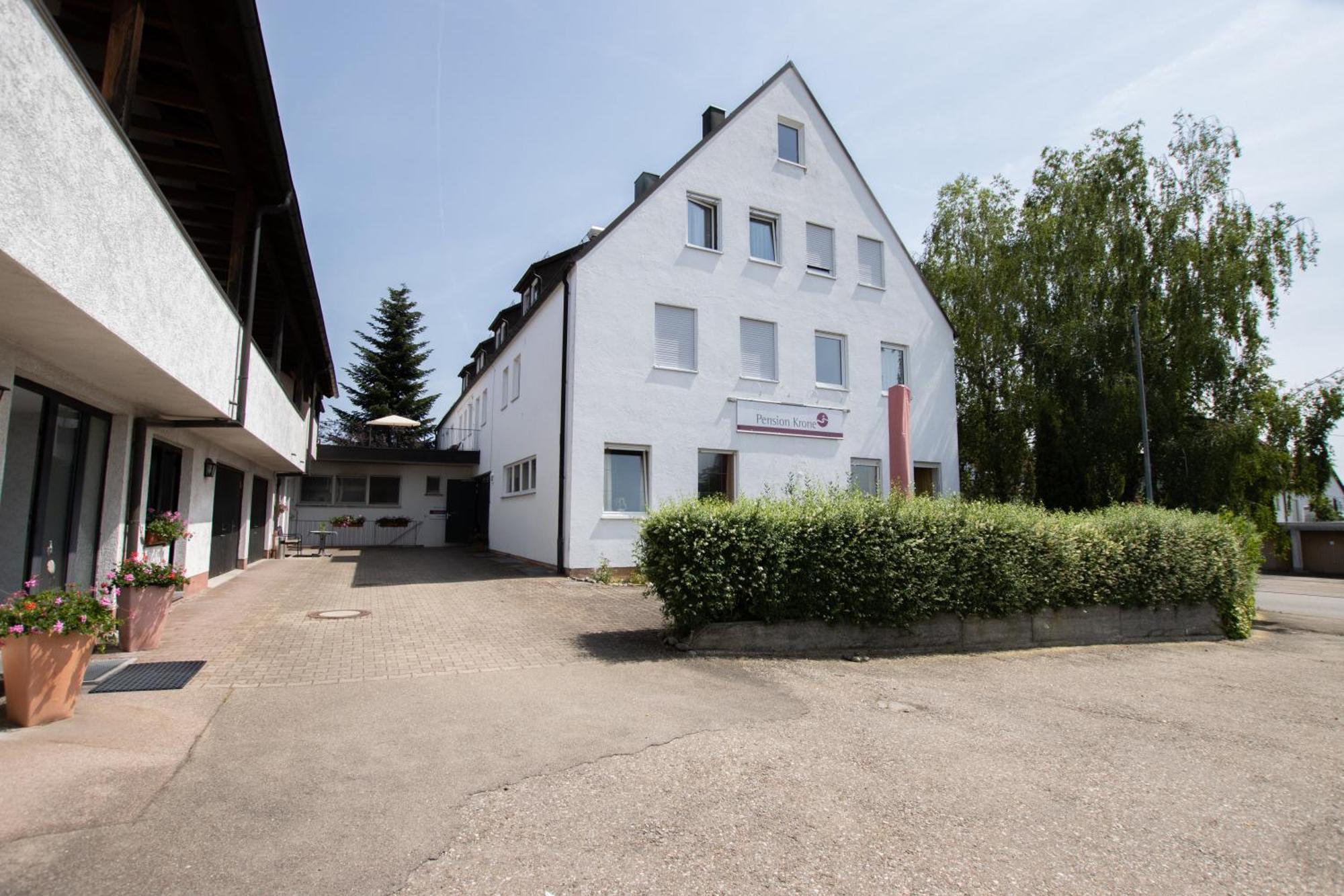 Pension Krone Schwäbisch Gmünd 外观 照片